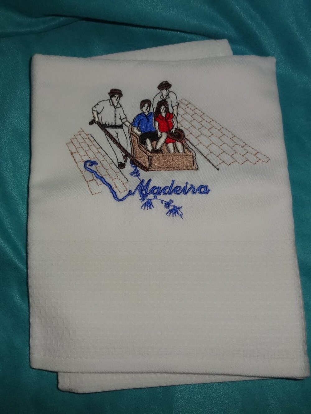 Portugal Madeira Island Embroider souvenir Hand Towel 28 X 21” Monte sledge seld